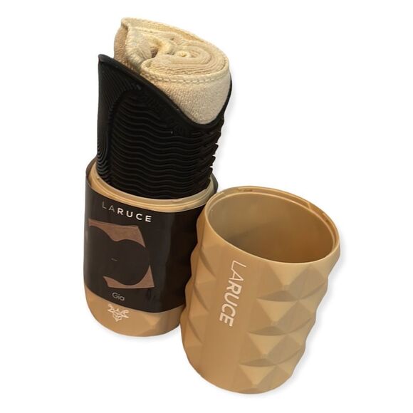 NWT LARUCE BEAUTY GIA BRUSH CLEANING SET - Picture 4 of 4